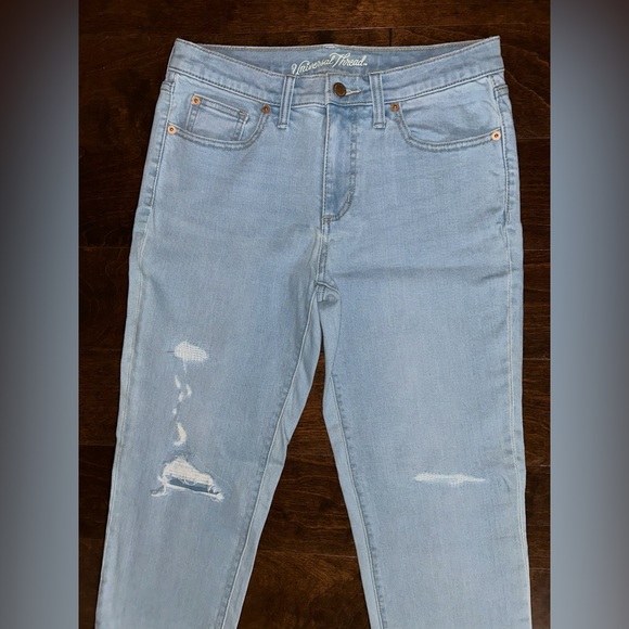 Universal Thread Mid Rise Crop Jeans size 4/27 R - Picture 6 of 13